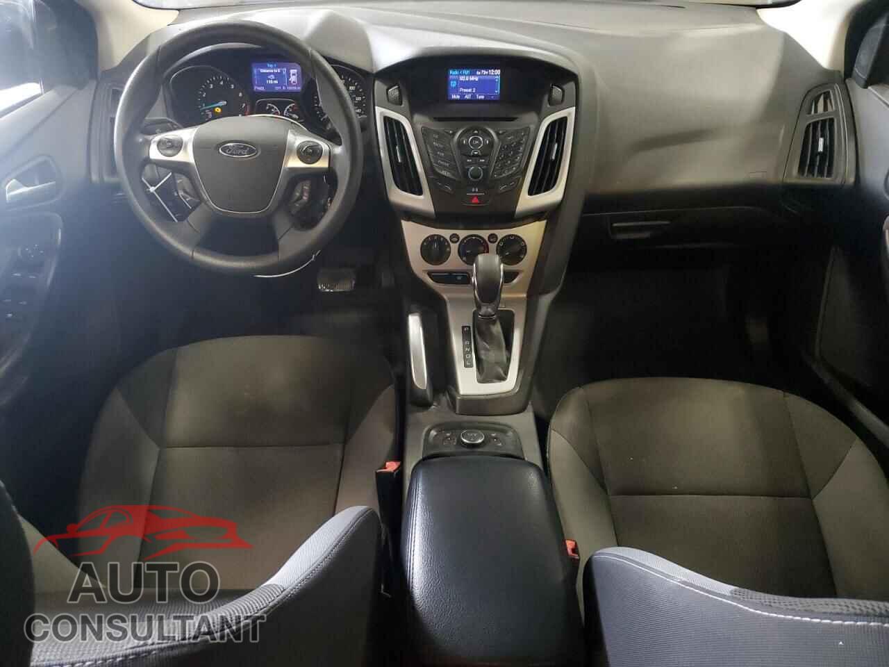 FORD FOCUS 2013 - 1FADP3F2XDL221820