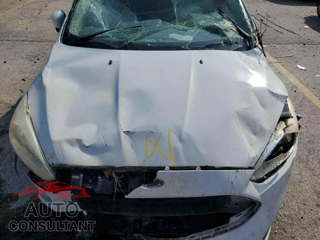 FORD FOCUS 2016 - 1FADP3F2XGL247631