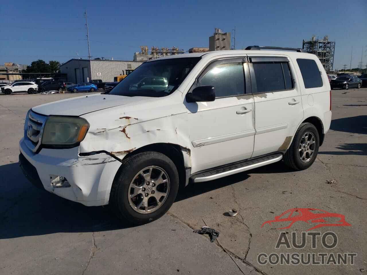 HONDA PILOT 2011 - 5FNYF3H56BB002875