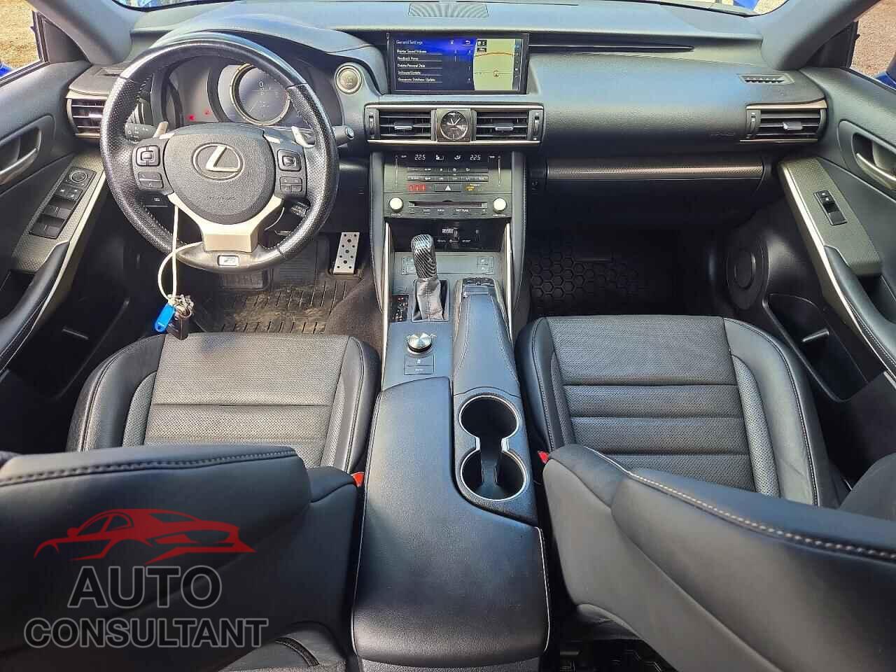 LEXUS IS 2017 - JTHCE1D28H5013933