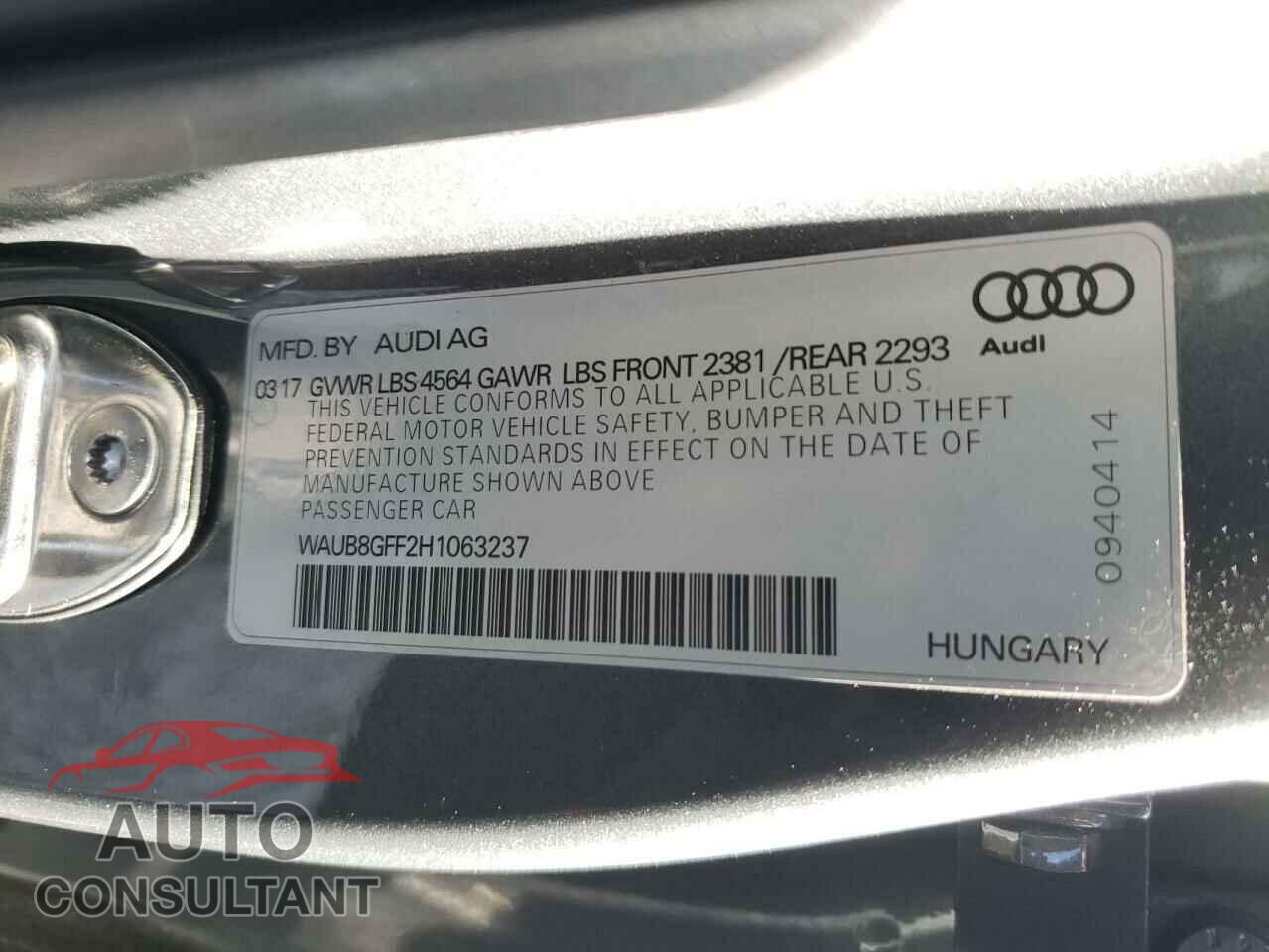 AUDI A3 2017 - WAUB8GFF2H1063237