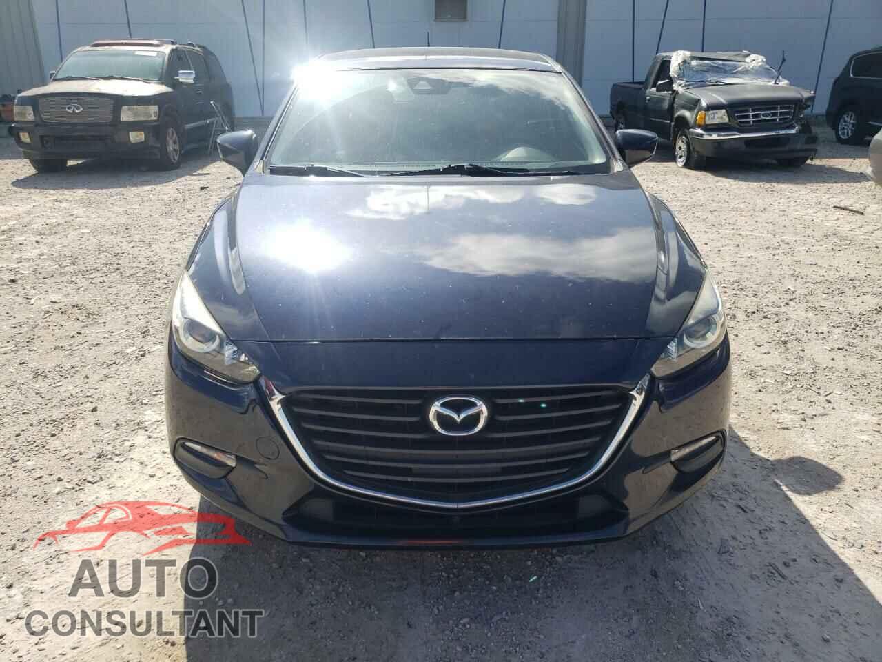 MAZDA 3 2017 - 3MZBN1L77HM123308