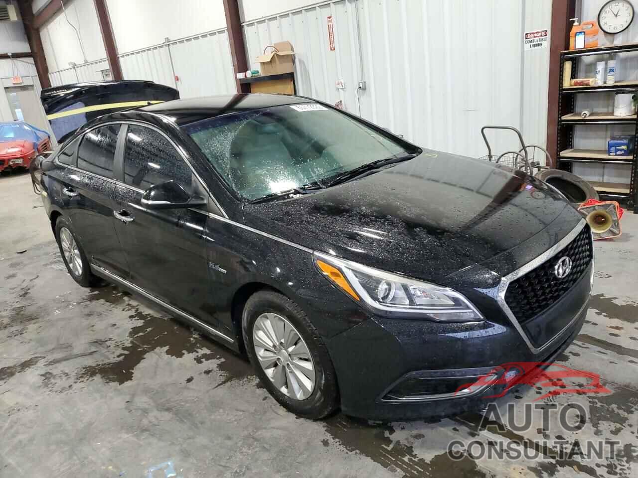 HYUNDAI SONATA 2016 - KMHE24L15GA021812