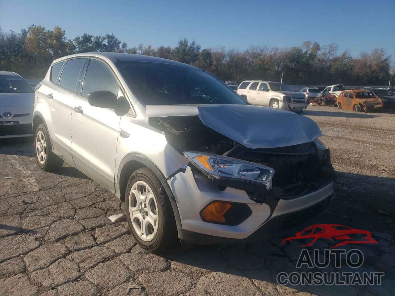 FORD ESCAPE 2017 - 1FMCU0F79HUB79449