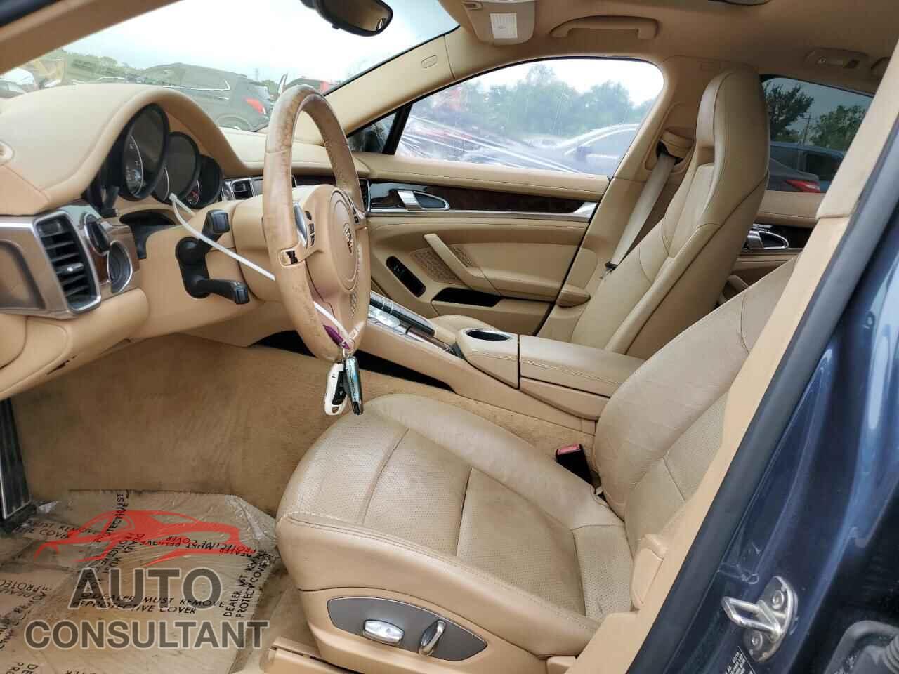 PORSCHE PANAMERA 2011 - WP0AA2A72BL013505