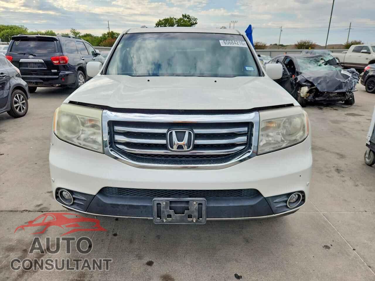 HONDA PILOT 2013 - 5FNYF4H93DB070546