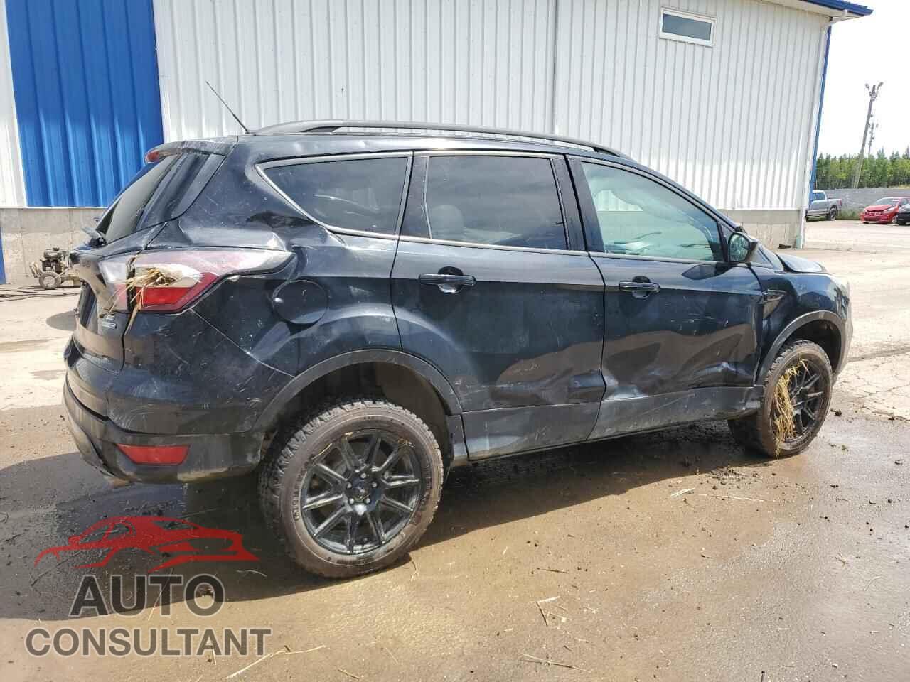 FORD ESCAPE 2017 - 1FMCU9GD8HUC83035
