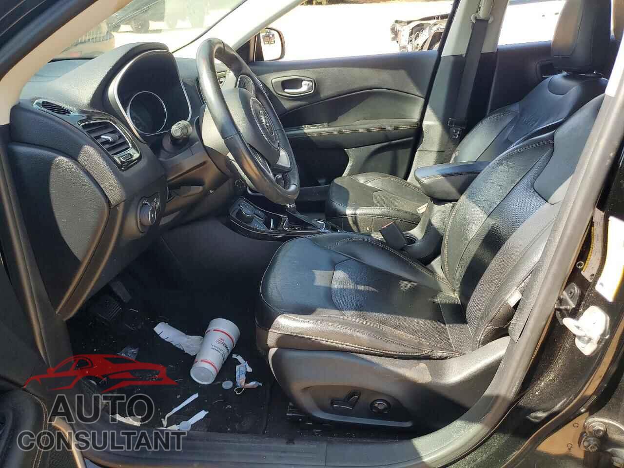 JEEP COMPASS 2018 - 3C4NJDCB9JT231555