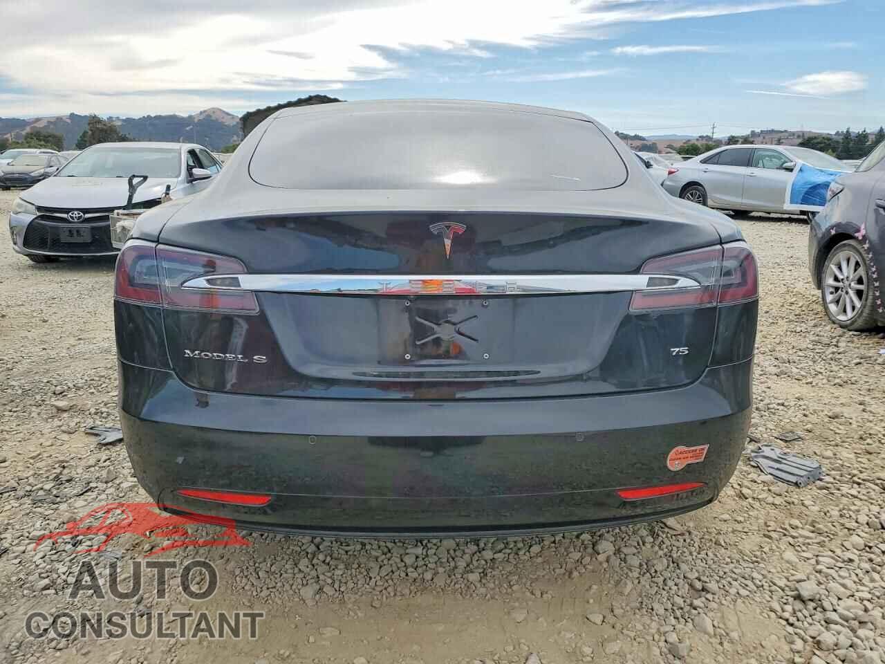 TESLA MODEL S 2016 - 5YJSA1E15GF161596
