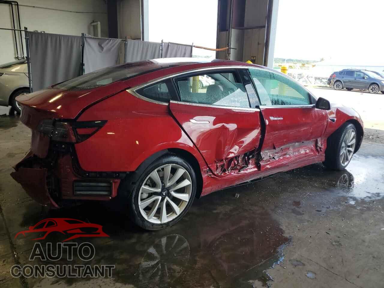 TESLA MODEL 3 2018 - 5YJ3E1EA0JF031130