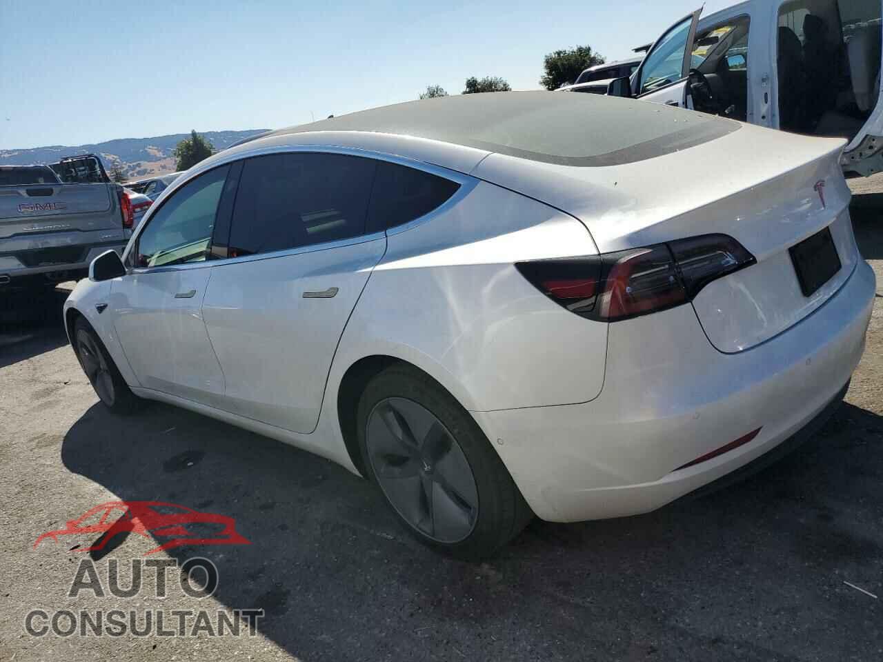 TESLA MODEL 3 2019 - 5YJ3E1EA5KF302149