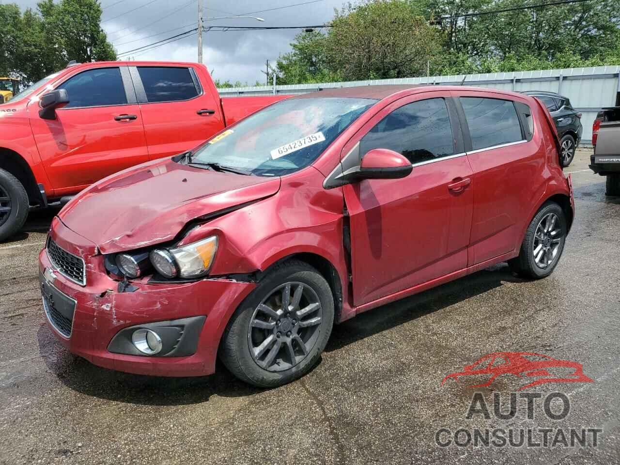 CHEVROLET SONIC 2013 - 1G1JC6SH9D4115592