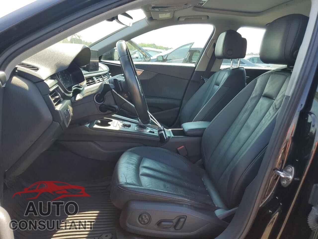 AUDI A4 2018 - WAUDNAF49JA072181