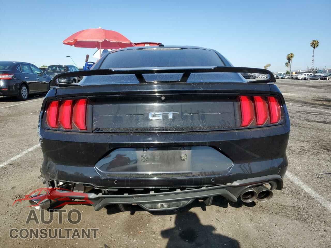 FORD MUSTANG 2019 - 1FA6P8CF7K5125576