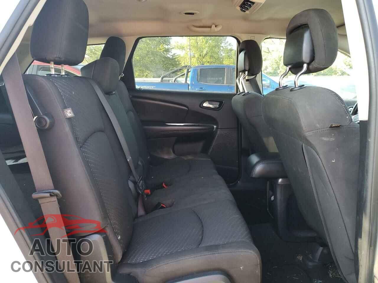 DODGE JOURNEY 2017 - 3C4PDCAB7HT558365