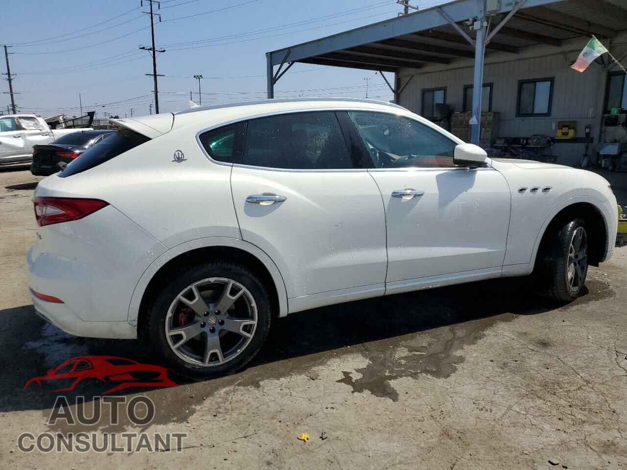 MASERATI ALL MODELS 2017 - ZN661XUSXHX237303