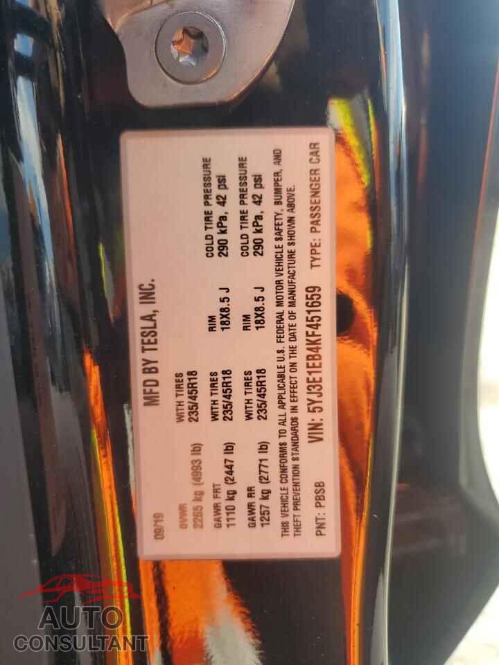 TESLA MODEL 3 2019 - 5YJ3E1EB4KF451659