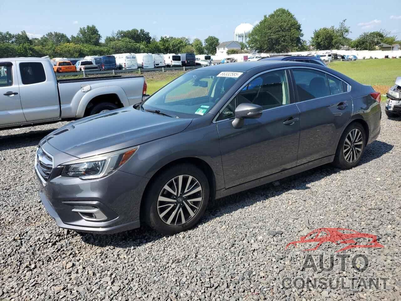SUBARU LEGACY 2018 - 4S3BNAF68J3044954