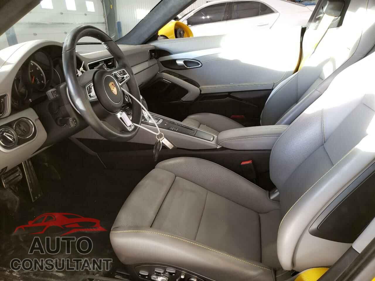 PORSCHE 911 2018 - WP0AD2A96JS156762
