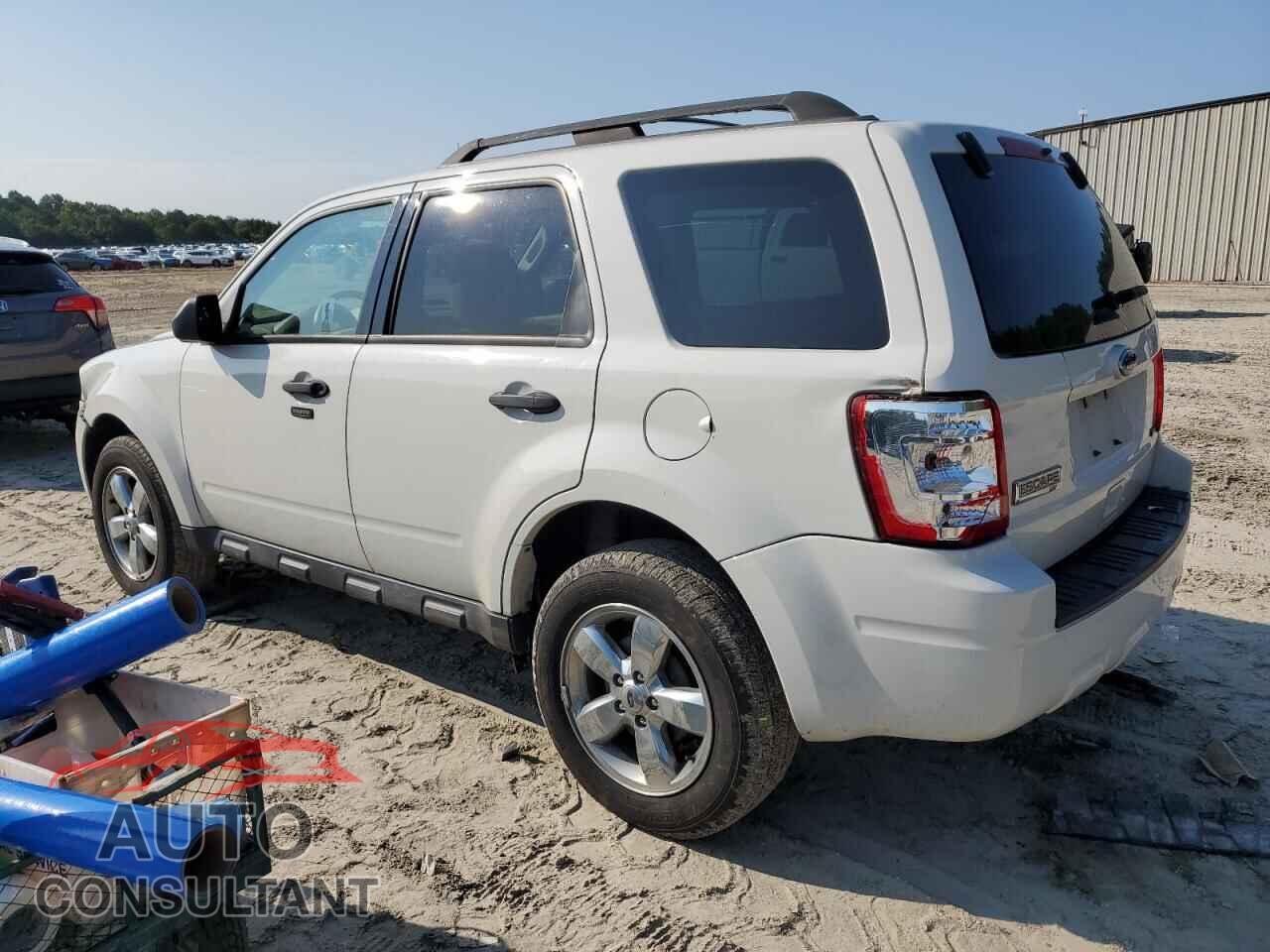 FORD ESCAPE 2011 - 1FMCU0D76BKA79413