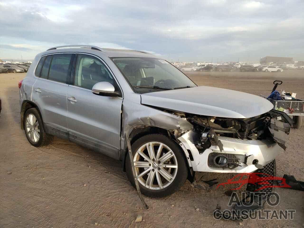 VOLKSWAGEN TIGUAN 2016 - WVGAV7AX3GW539385