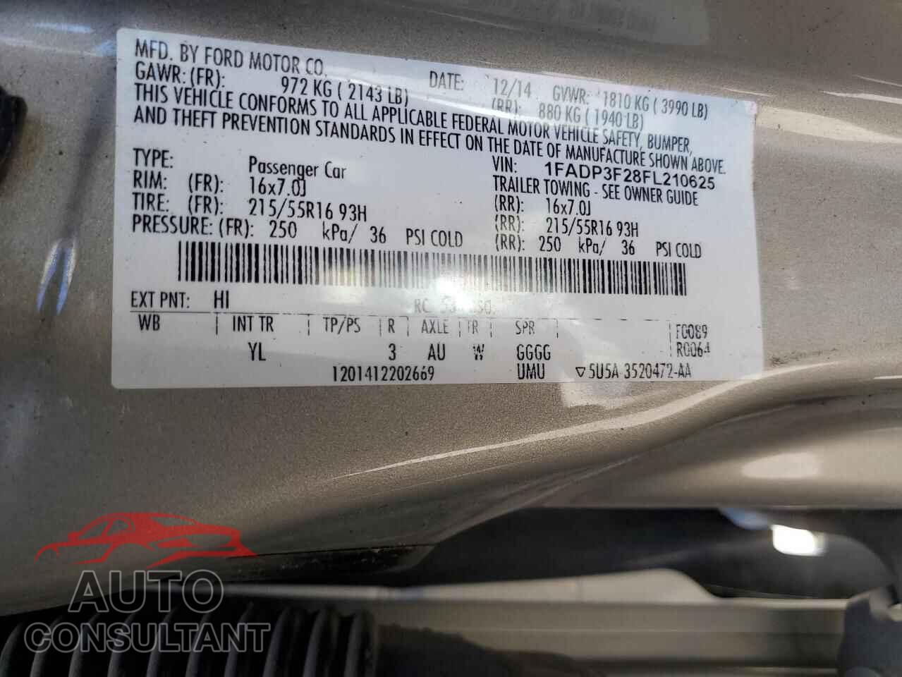 FORD FOCUS 2015 - 1FADP3F28FL210625