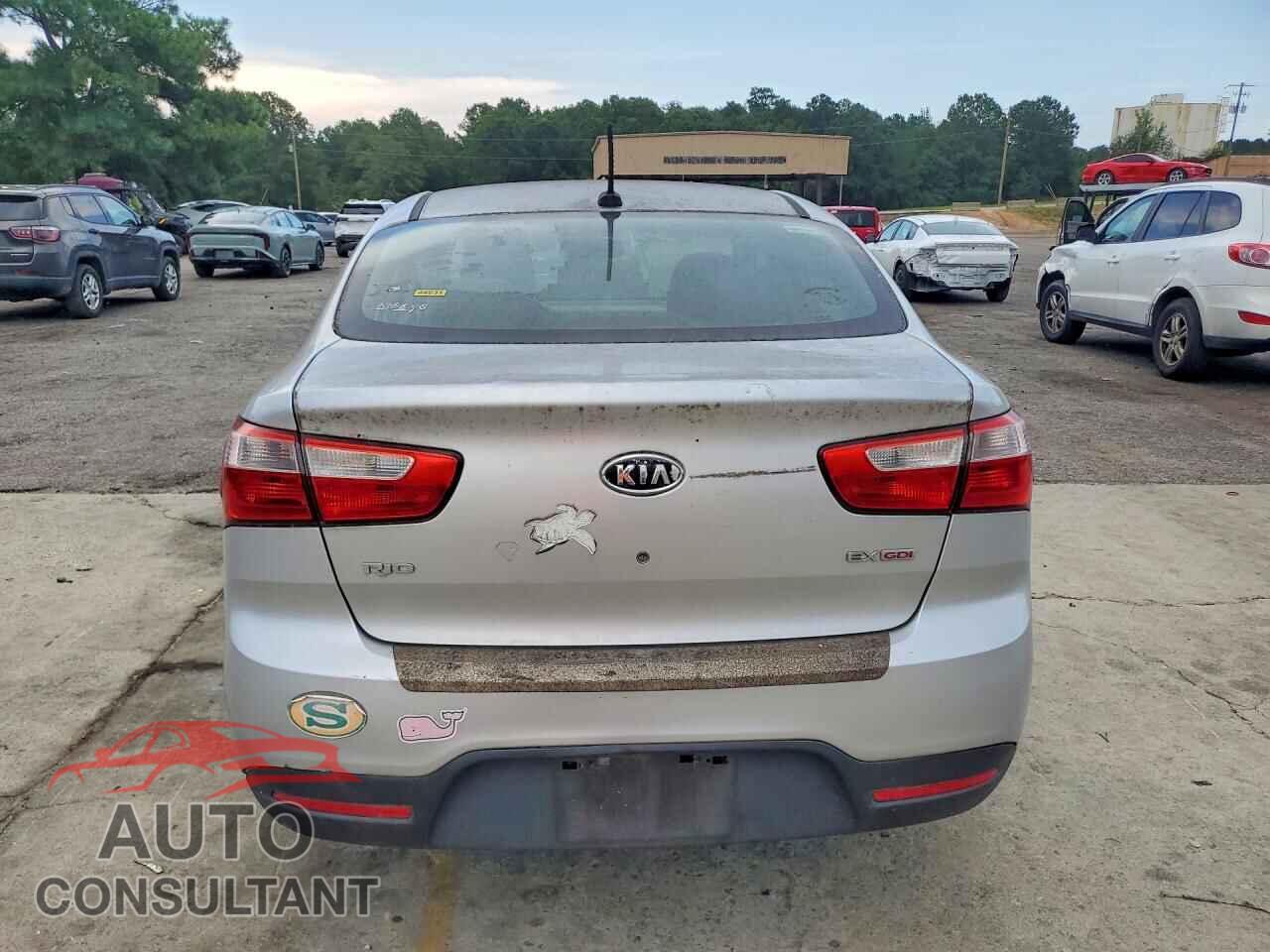 KIA RIO 2012 - KNADN4A3XC6077346