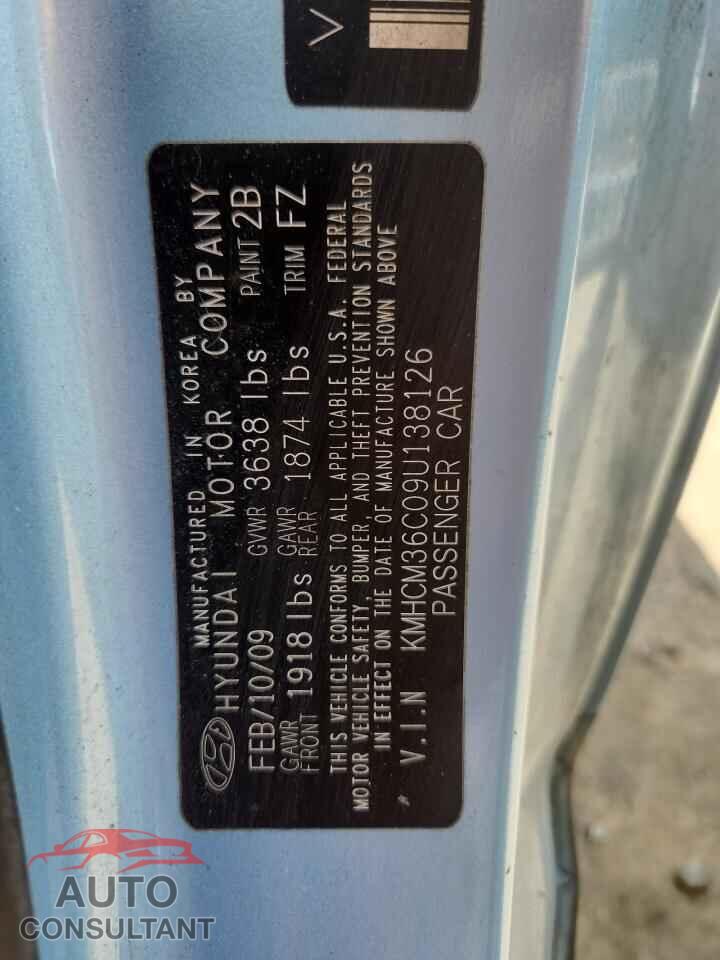 HYUNDAI ACCENT 2009 - KMHCM36C09U138126
