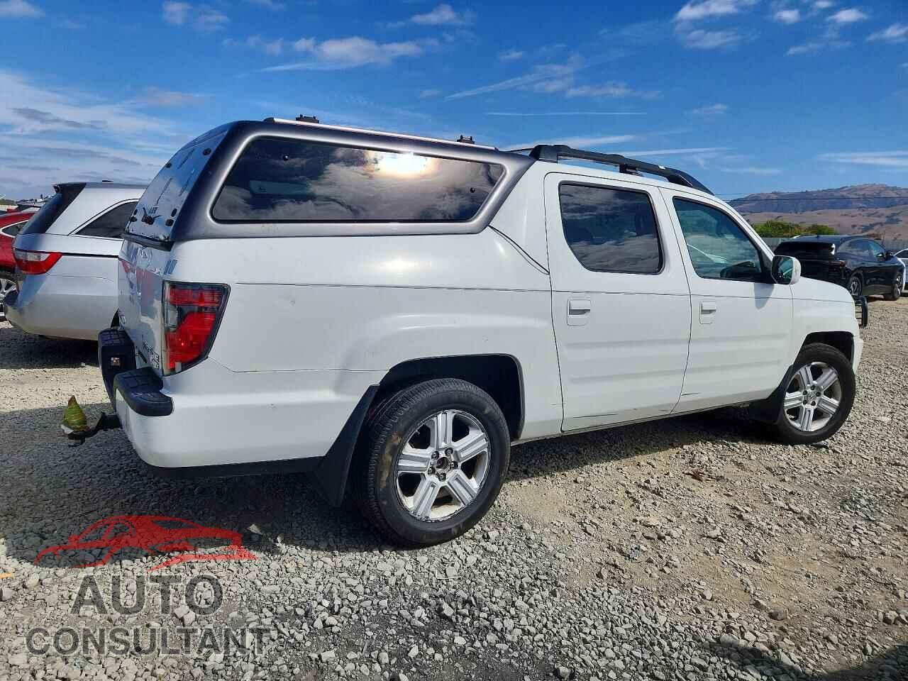 HONDA RIDGELINE 2013 - 5FPYK1F58DB003894