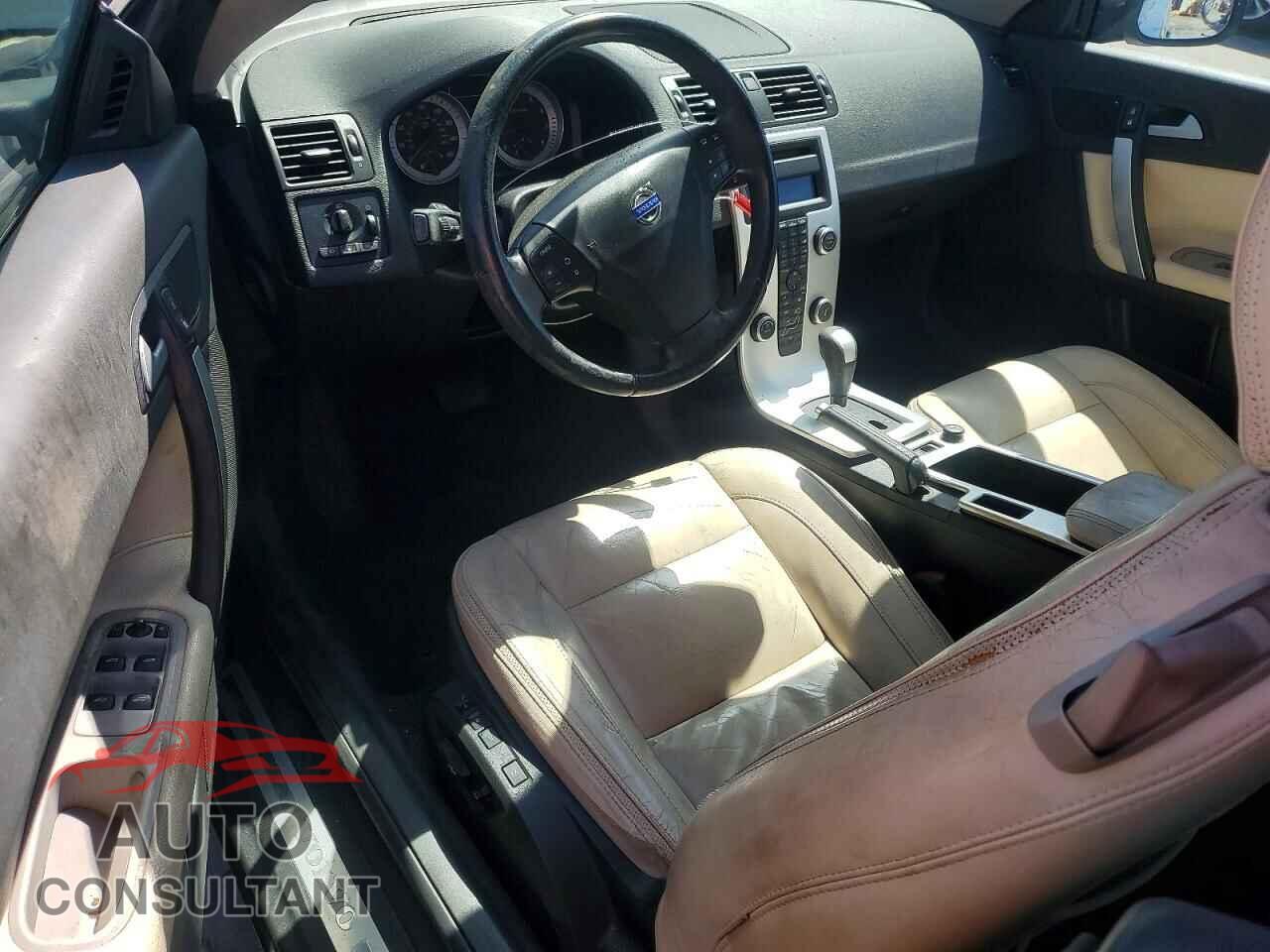 VOLVO C70 2012 - YV1672MC8CJ123740
