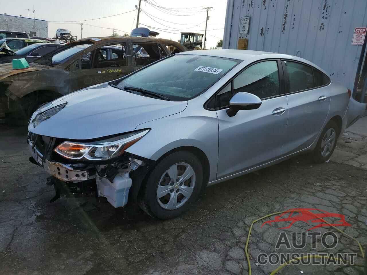 CHEVROLET CRUZE 2018 - 1G1BC5SM5J7111917