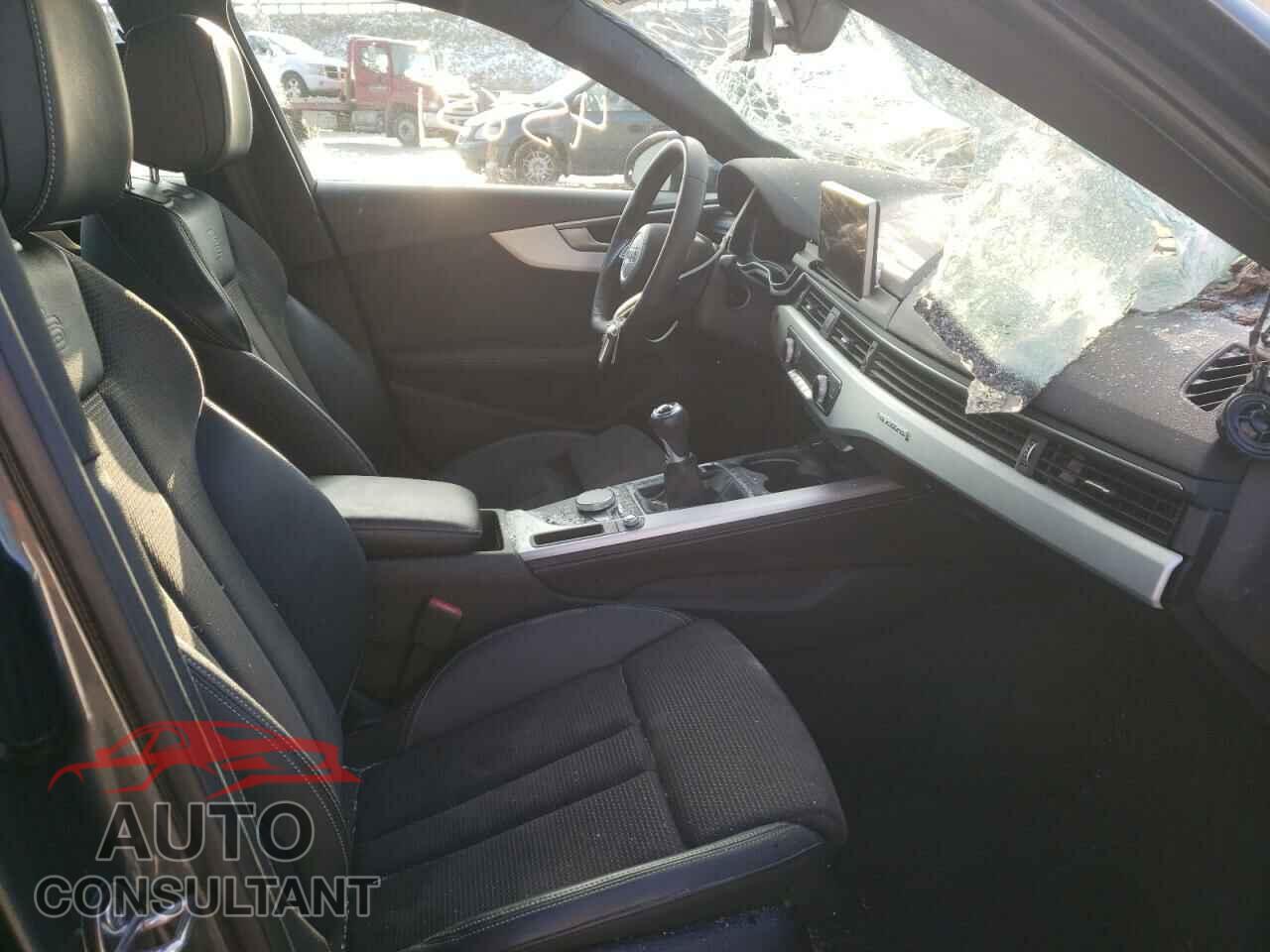 AUDI A4 2018 - WAUPNAF42JA148403