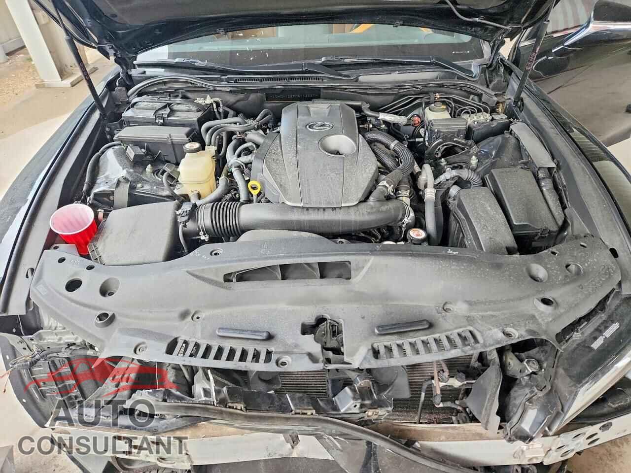 LEXUS IS 2021 - JTHCA1D29M5116557