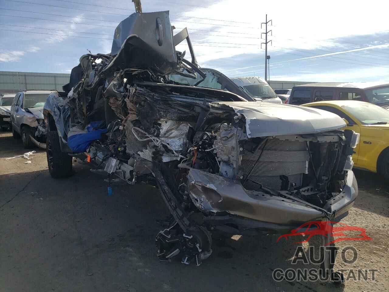 CHEVROLET SILVERADO 2019 - 3GCUYEED8KG154277