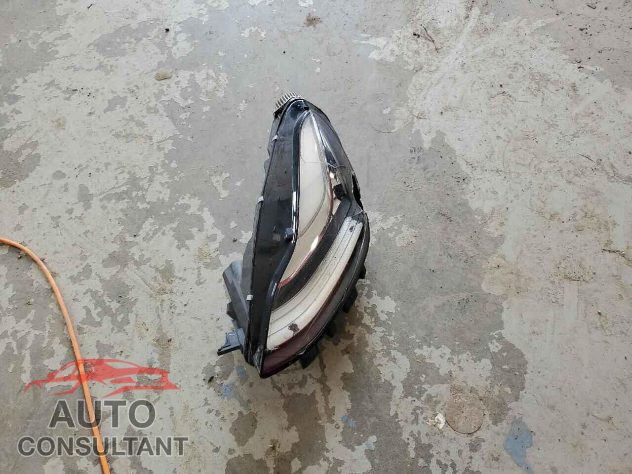 TESLA MODEL 3 2018 - 5YJ3E1EA7JF041220