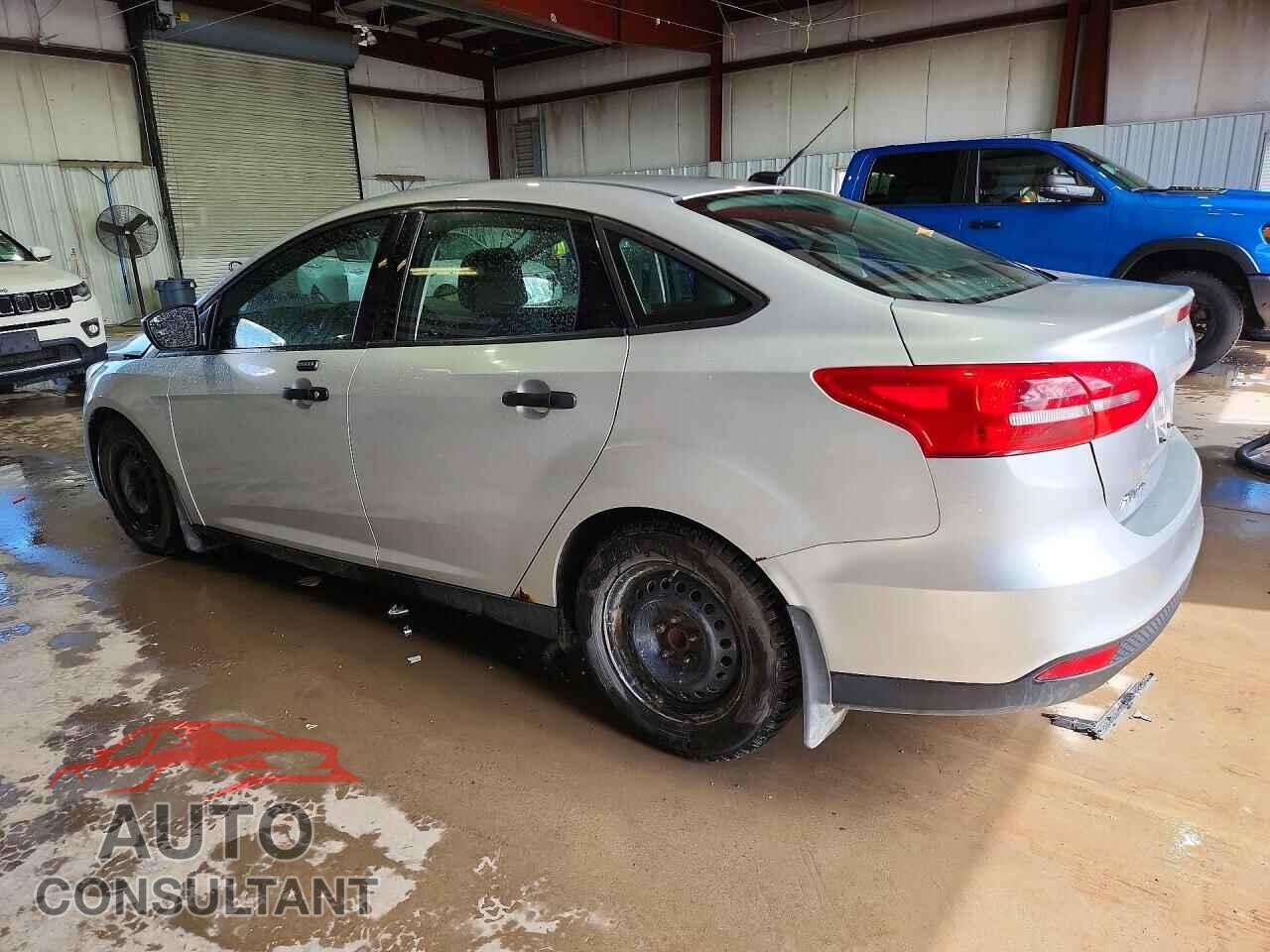 FORD FOCUS 2016 - 1FADP3E27GL210327