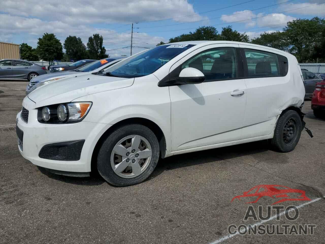 CHEVROLET SONIC 2015 - 1G1JA6SH7F4171507
