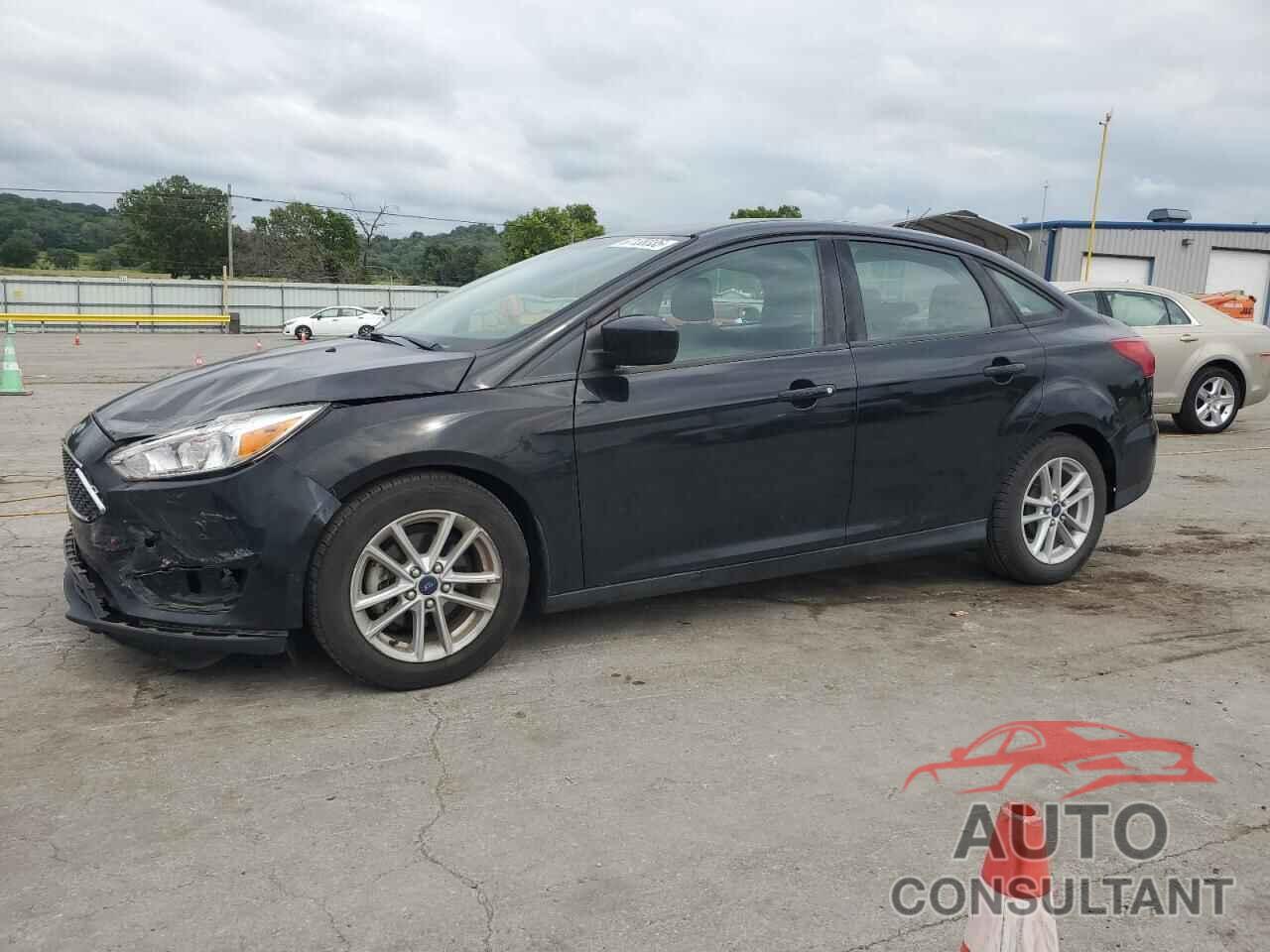 FORD FOCUS 2018 - 1FADP3F27JL272364