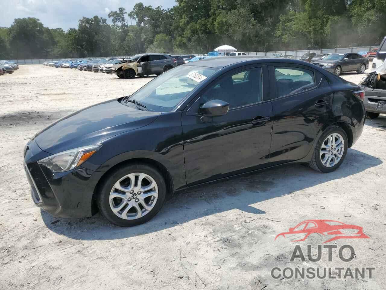 TOYOTA YARIS 2018 - 3MYDLBYVXJY306846