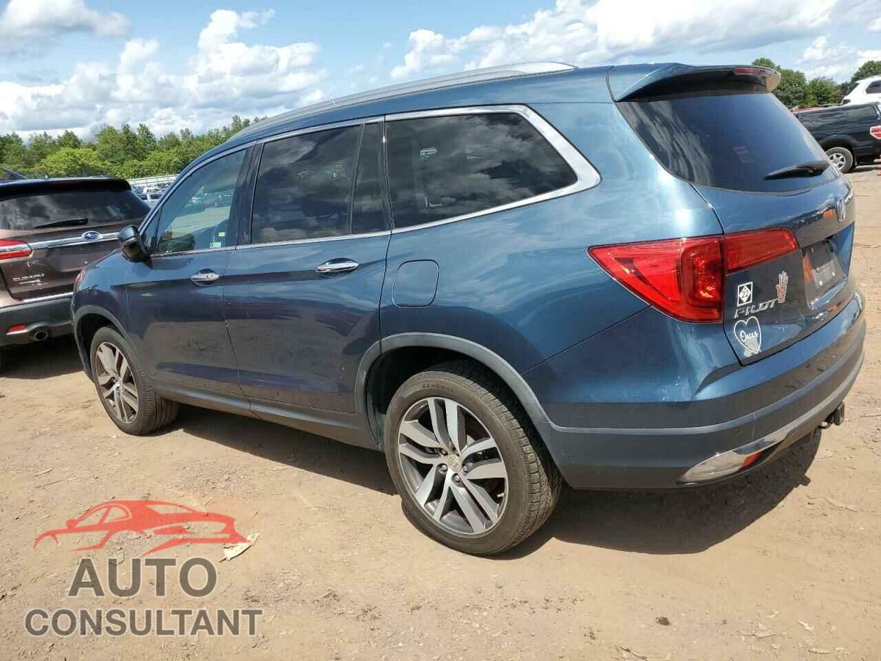 HONDA PILOT 2018 - 5FNYF6H04JB024488