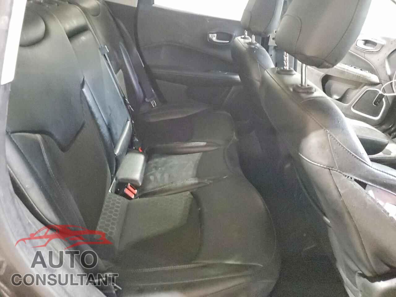 JEEP COMPASS 2020 - 3C4NJDBB7LT229551