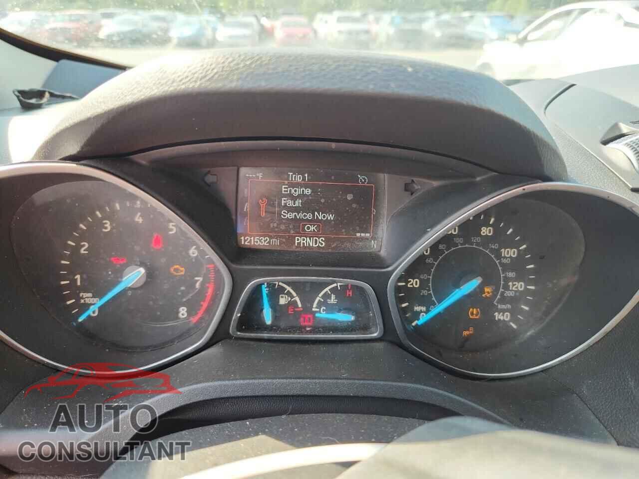 FORD ESCAPE 2017 - 1FMCU9J98HUE18387