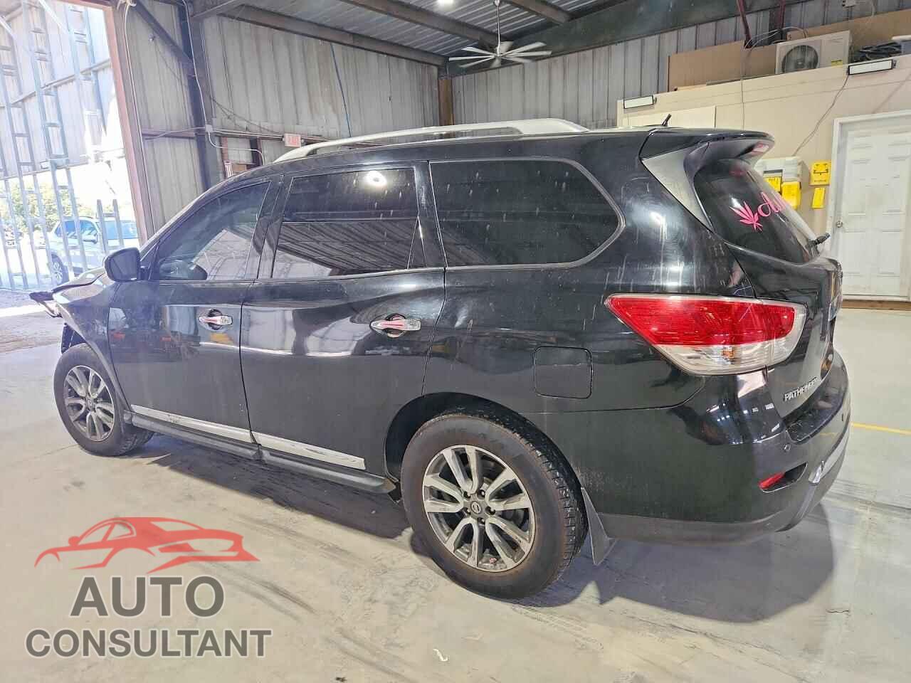 NISSAN PATHFINDER 2014 - 5N1AR2MM6EC633977
