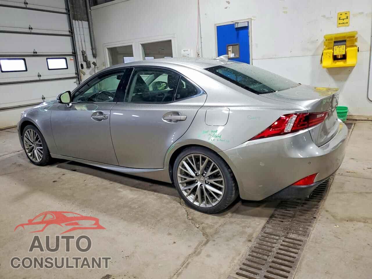 LEXUS IS 2016 - JTHCM1D23G5008110