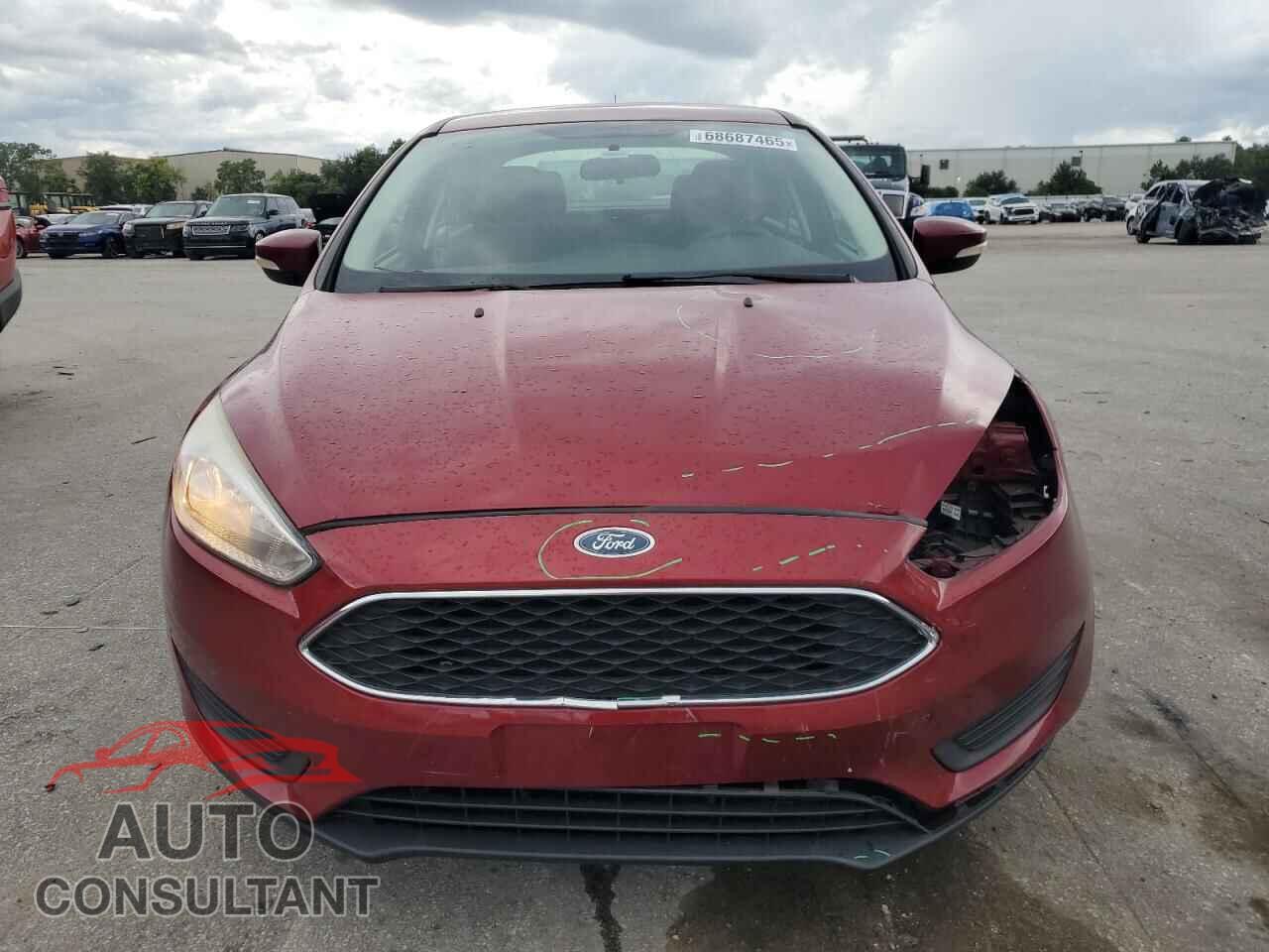 FORD FOCUS 2017 - 1FADP3F23HL346017