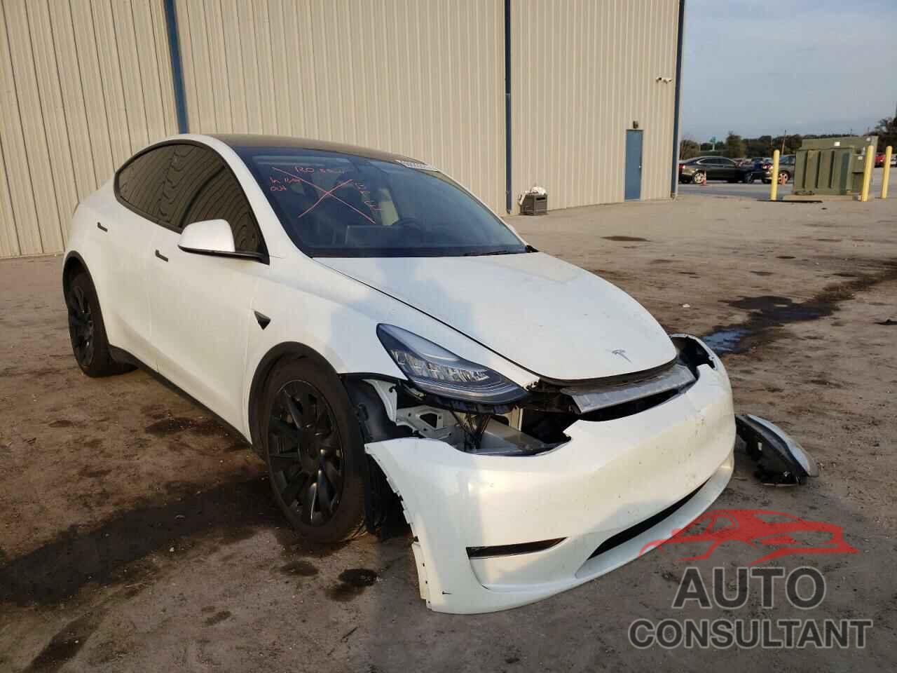 TESLA MODEL Y 2020 - 5YJYGDEE5LF037349