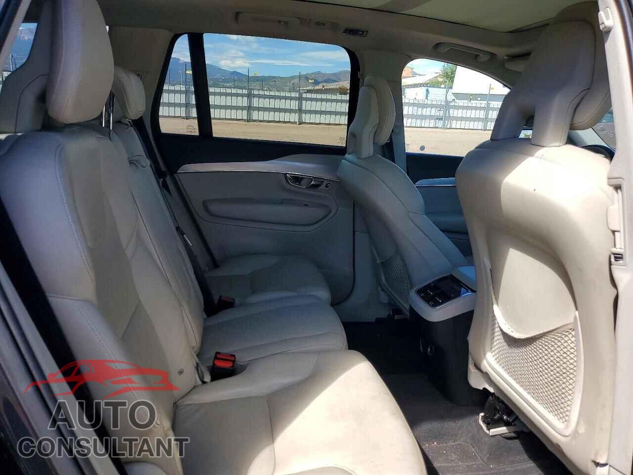VOLVO XC90 2016 - YV4A22PK2G1069596