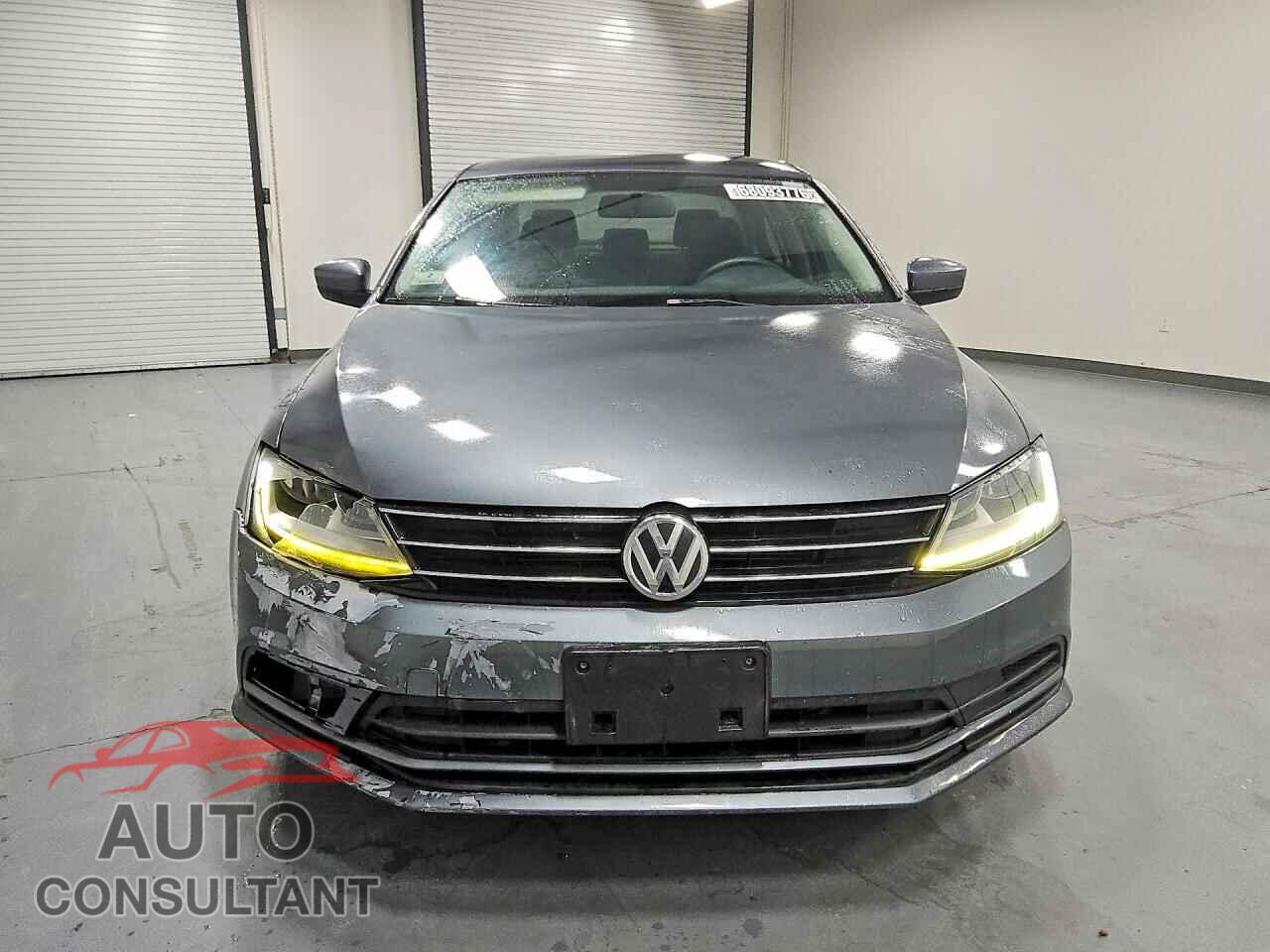 VOLKSWAGEN JETTA 2017 - 3VW2B7AJ4HM371655