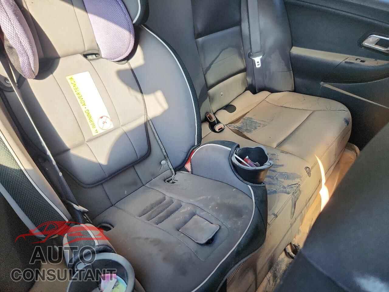 FORD TAURUS 2016 - 1FAHP2MK9GG103463