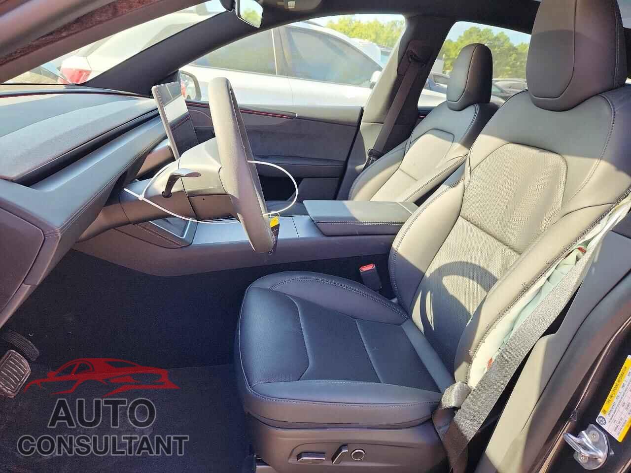 TESLA MODEL Y 2026 - 7SAYGDED5TF695926